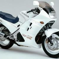 HONDA VFR 750 - Ricambi Usati