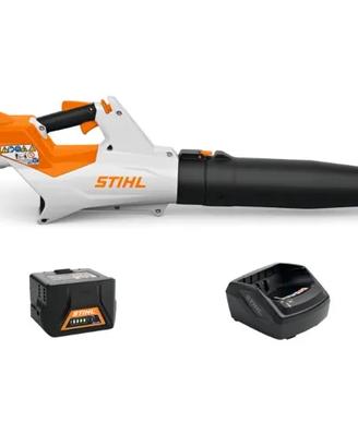 Soffiatore STIHL BGA 60 SET completo di batteria