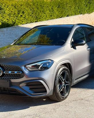 MERCEDES-BENZ GLA 200 d Automatic AMG Line Extra