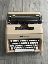 Macchina da scrivere Olivetti LETTERA 35