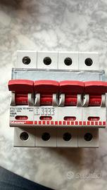 sezionatore modulare BTicino 100A