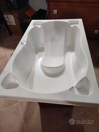 Vaschetta bagnetto con supporto