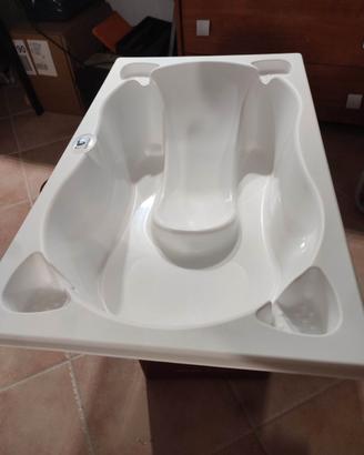 Vaschetta bagnetto con supporto
