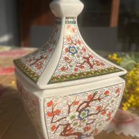 Vaso potiche porcellana con coperchio giapponese