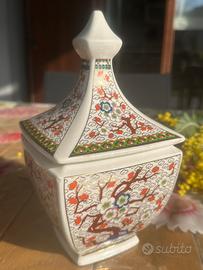 Vaso potiche porcellana con coperchio giapponese