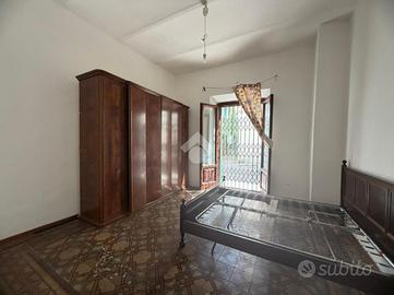 2 LOCALI A MONTECATINI-TERME