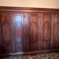 Splendido armadio di legno anni '60