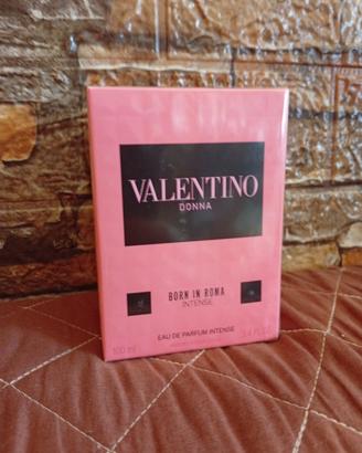 Valentino Donna Born in Roma intense 100 ml 