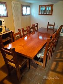 Tavolo in legno massello 