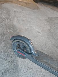 monopattino Ducati+ ninebot