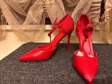 scarpe da donna rosse con tacco