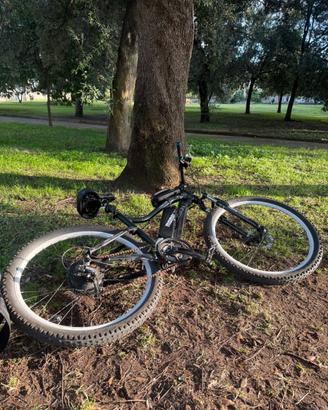 Bici elettrica MTB momodesign