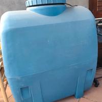 recipiente riserva acqua