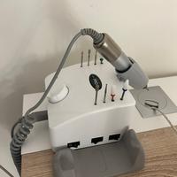 Postazione manicure completa