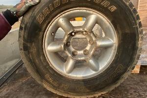 CERCHI E GOMME GALLOPER O MITSUBISHI PAJERO 6 FORI