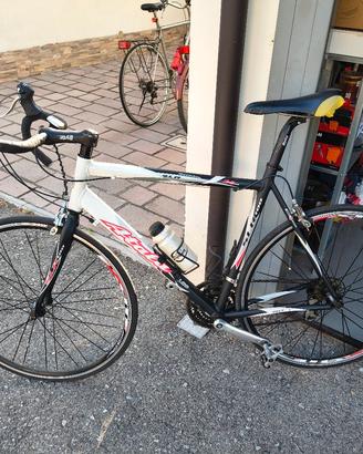 Bici da corsa Atala SLR100 – Telaio Alluminio