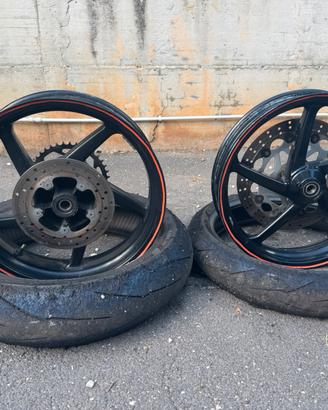 CERCHI + Gomme Aprilia RS125 1996