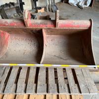 Benna liscia per escavatore 80 100ql