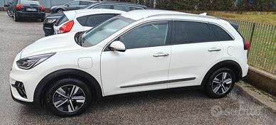 Kia Niro 1.6 Plug-in Hybrid Evolution

