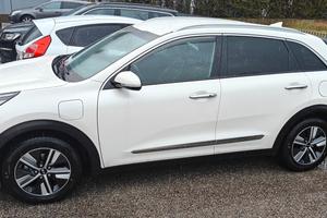 Kia Niro 1.6 Plug-in Hybrid Evolution

