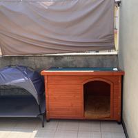 Grande cuccia in legno