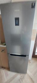 Frigorifero/Congelatore  Samsung 