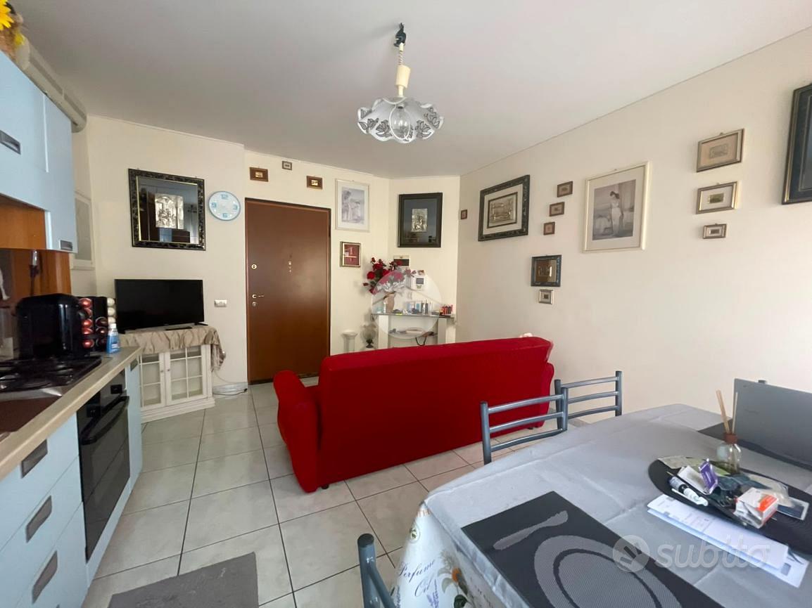Apartment in Cagliari, Is Mirrionis - Vista 5