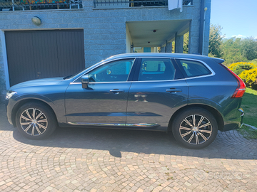 Volvo XC60 1.9 (190cv) D4 Diesel - blu del 2019