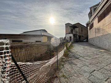 TERRENO A NAPOLI
