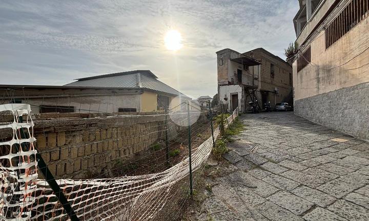 TERRENO A NAPOLI