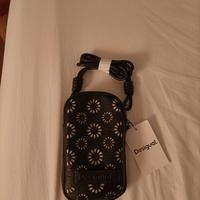 Porta telefono Desigual