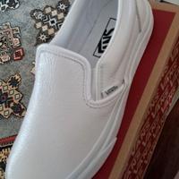 VANS Slip on in pelle bianca nr. 36. Nuove.