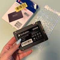 SSD Verbatin VI 550 256g GB