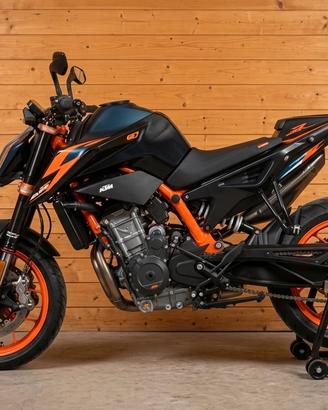 Duke 890 R KTM