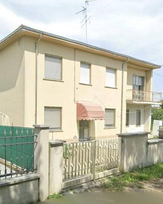 Immobile in asta di 94 m² con 2 locali e box auto 
