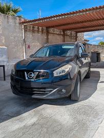 Nissan Qashqai+2