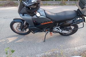 KTM 990 adventure