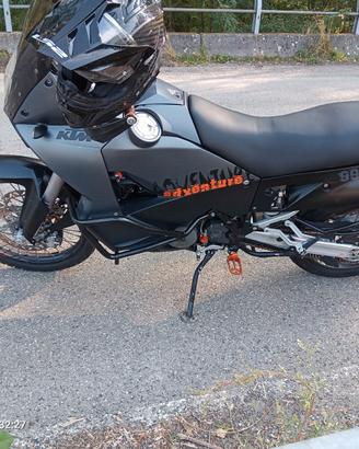 KTM 990 adventure