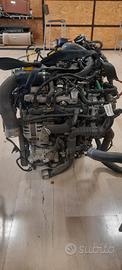 MOTORE COMPLETO DACIA Sandero Serie II H4D D460 Bi