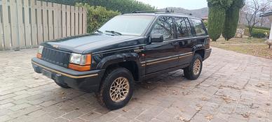 jeep Grand Cherokee zj 5.2V8