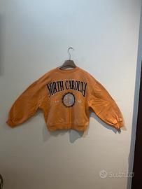 Felpa color pesca bershka con scritte