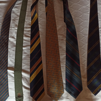 Cravatte Lanvin e Valentino