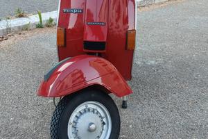 Vespa px 200 arcobaleno 