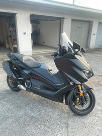Yamaha T-Max 560 – 2020