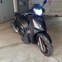 Kymco people gti 300