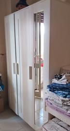 Armadio Ikea con specchio 