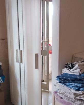 Armadio Ikea con specchio 