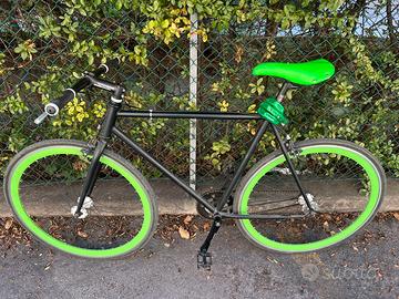 Bici scatto fisso