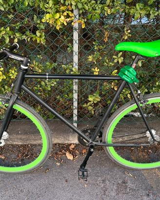 Bici scatto fisso