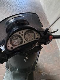 Scooter Beverly 400 Tourer